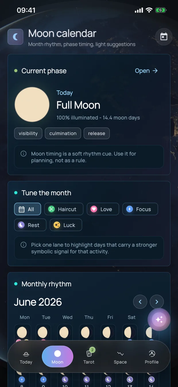 AstroMate moon calendar screen