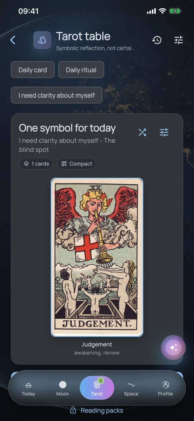 AstroMate tarot table screen